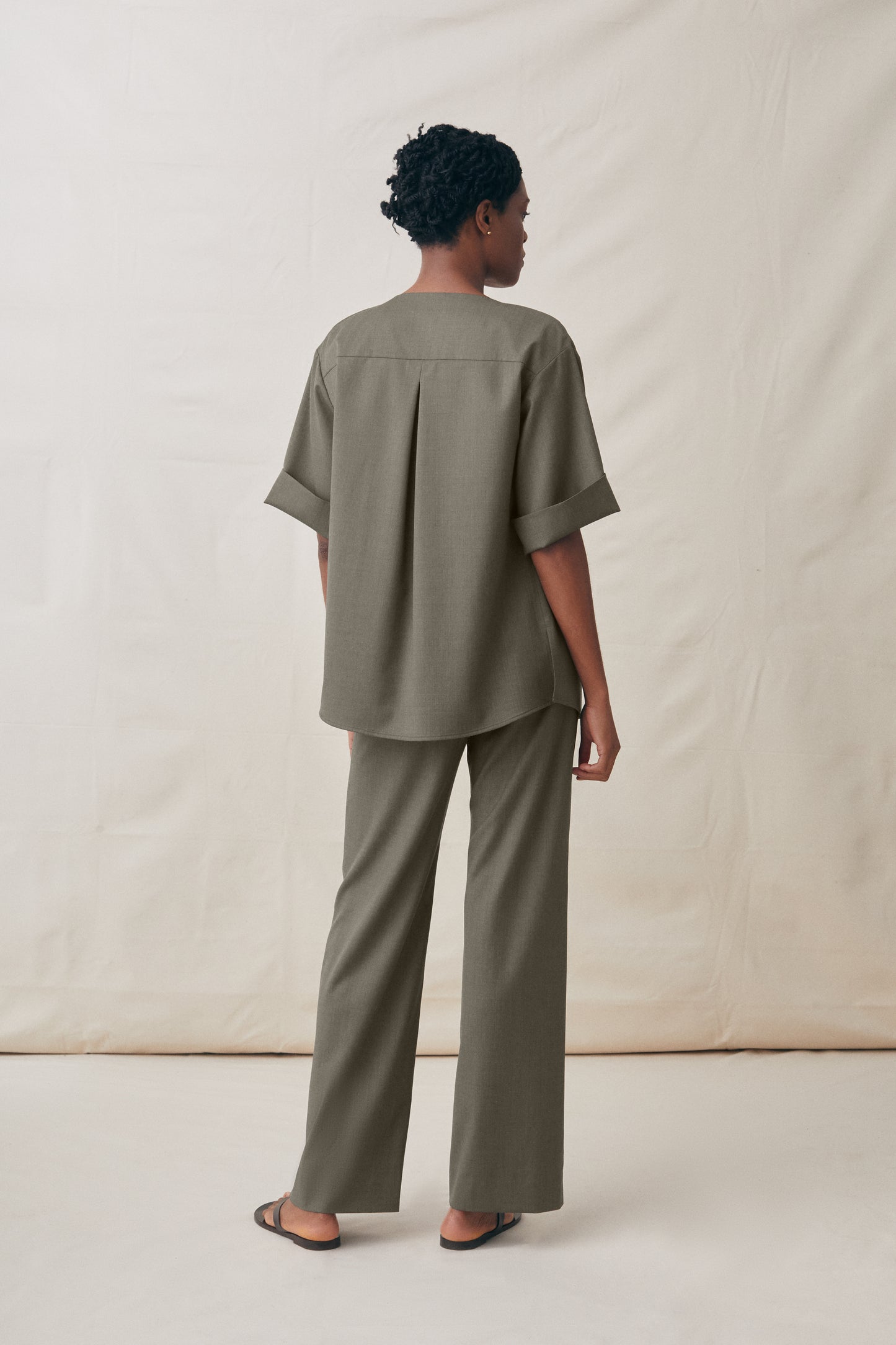 Wool Button Up (Olive)