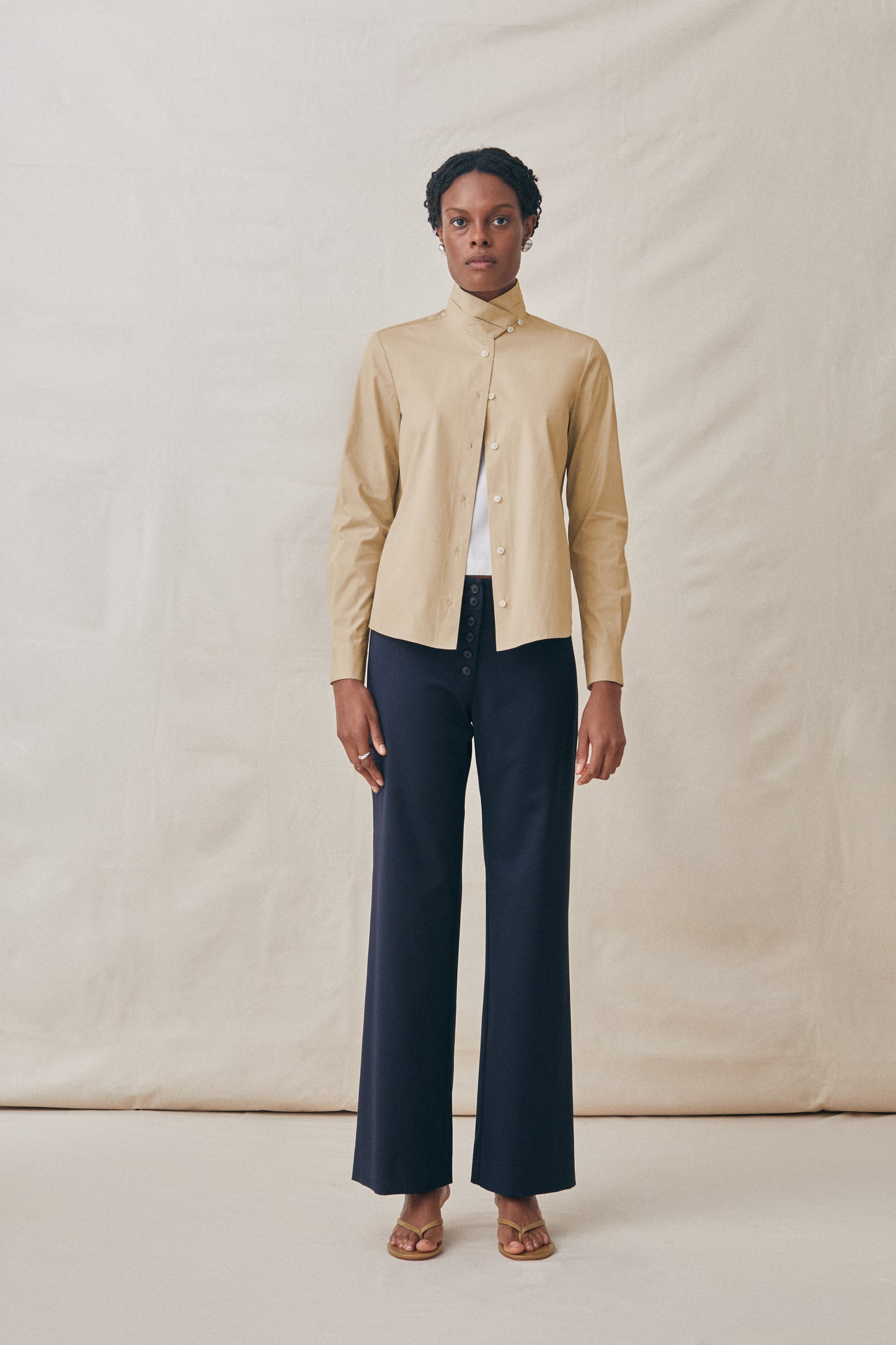 Cummerbund Collar Button Up in Blue