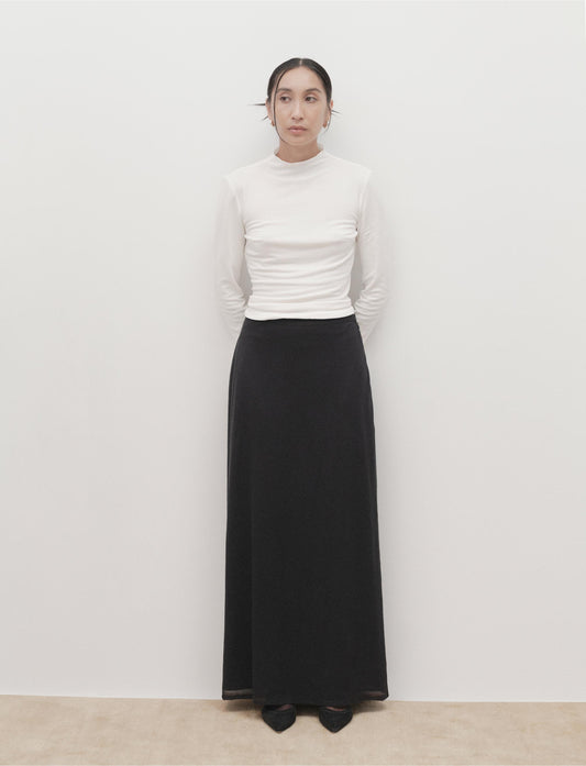 The Floor Skirt in Black
